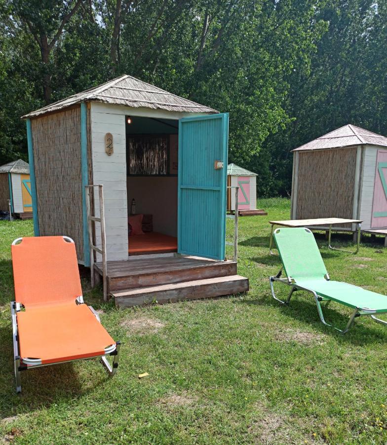 Samskara-Beach Hotel Кълъраш Екстериор снимка